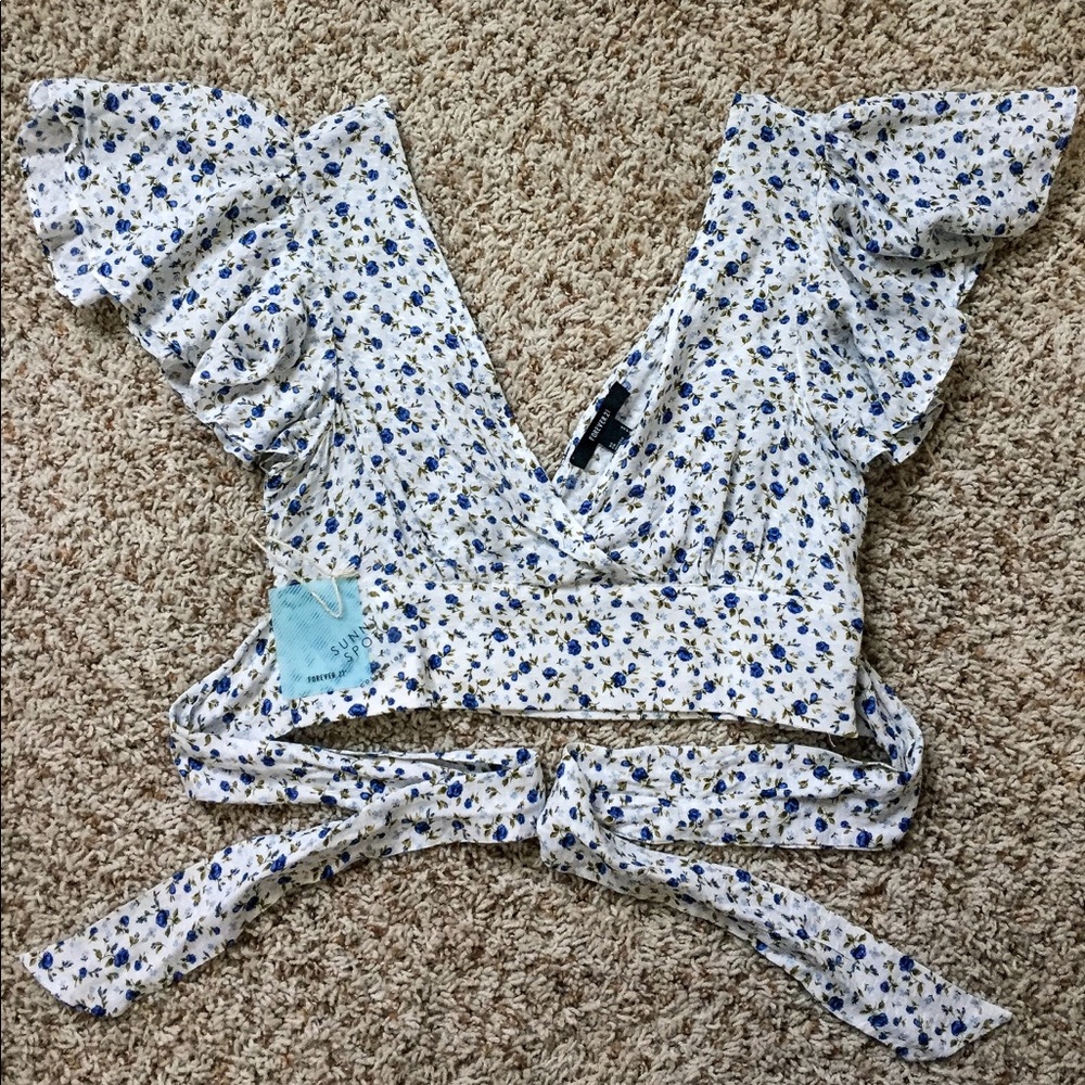 Floral crossbody crop top